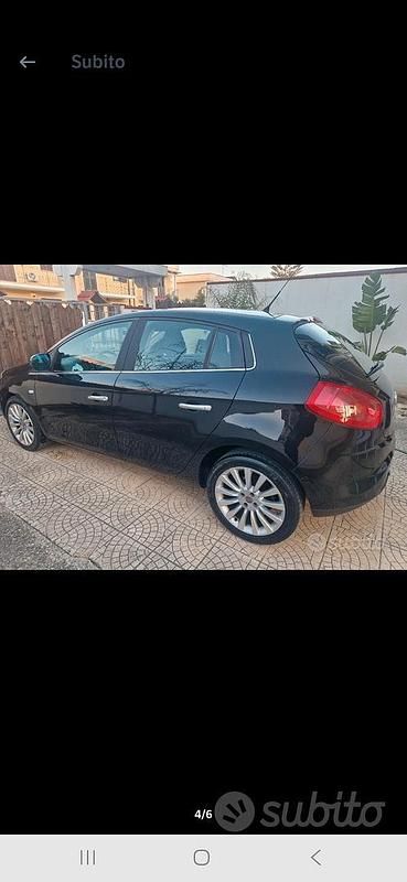 Usata Fiat Bravo 120 CV (88 kW) 2012 Nero Utilitaria