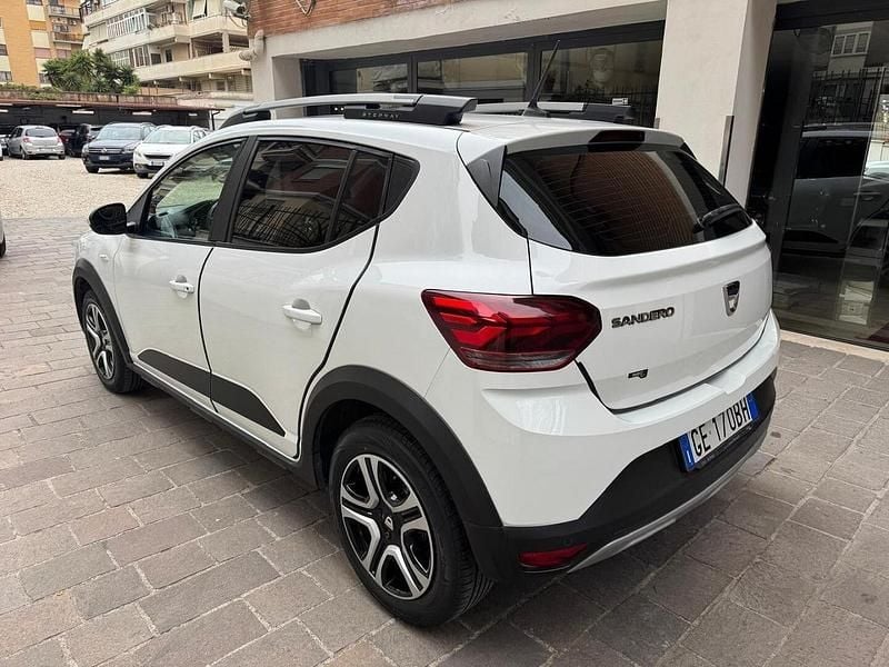 Usata Dacia Sandero Expression 100 CV (73 kW) 2021 Bianco Utilitaria