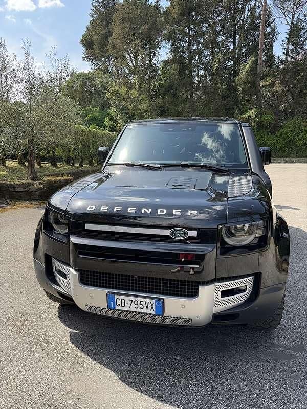 Gebraucht Land Rover Defender SE 249 PS (183 kW) 2021 Schwarz SUV
