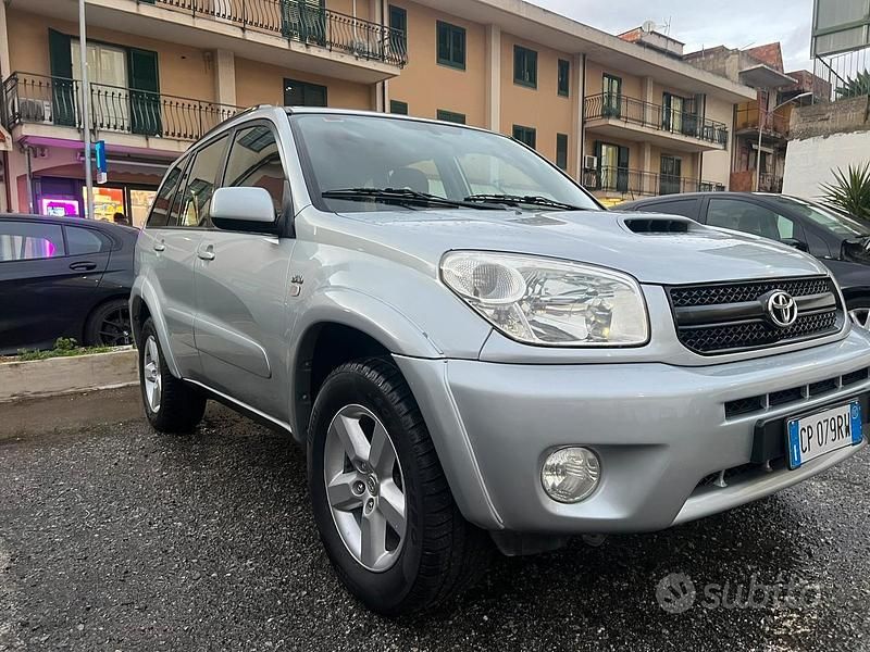 Usata Toyota RAV4 2005 SUV