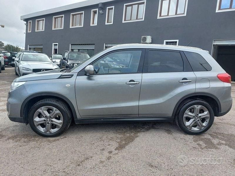 Usata Suzuki Vitara 119 CV (87 kW) 2016 Grigio SUV