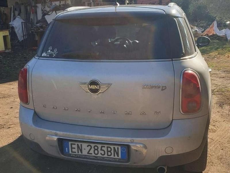 Usata Mini Cooper D Countryman 111 CV (81 kW) 2012 Grigio SUV