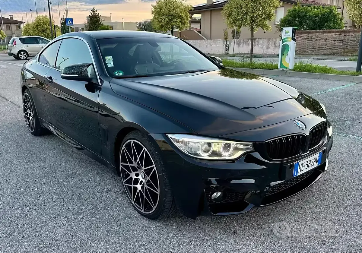 Usata BMW 420 Coupé Comfort Edition 184 CV (135 kW) 2015 Coupé