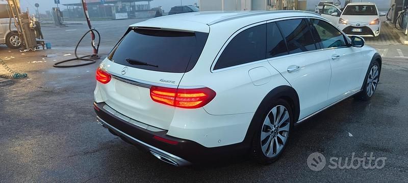 Usata Mercedes E220 All-Terrain 2018 Bianco Station wagon