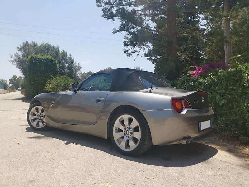 Usata BMW Z4 192 CV (141 kW) 2003 Grigio Cabrio