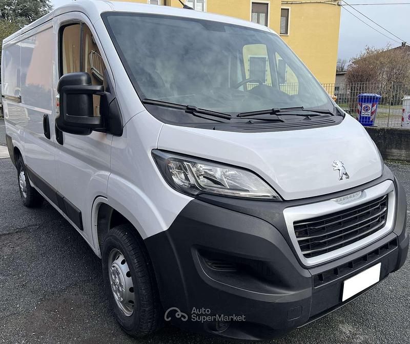 Usata Peugeot Boxer 140 CV (102 kW) 2022 Bianco Furgone