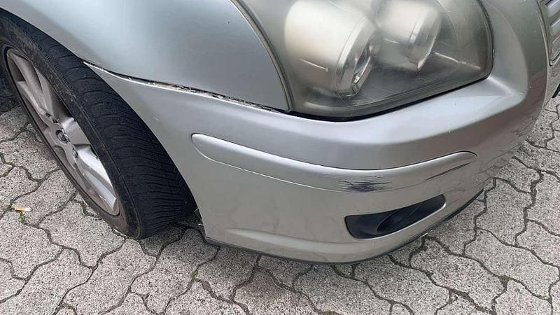 Usata Toyota Avensis Sol 90 CV (66 kW) 2008 Station wagon