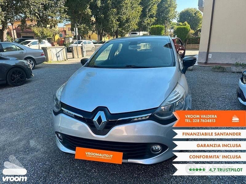 Usata 2018 Renault Clio IV Tre volumi | 9900 € (Buon prezzo) - Immagine 1/4
