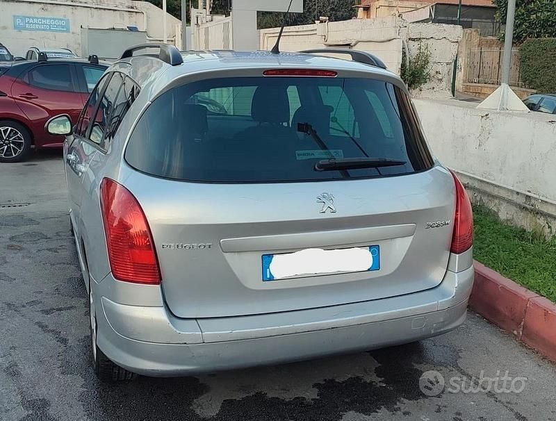 Usata Peugeot 308 92 CV (67 kW) 2013 Grigio Station wagon