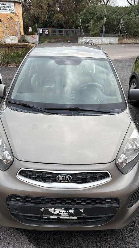 Usata Kia Picanto 67 CV (49 kW) 2016 Grigio Utilitaria