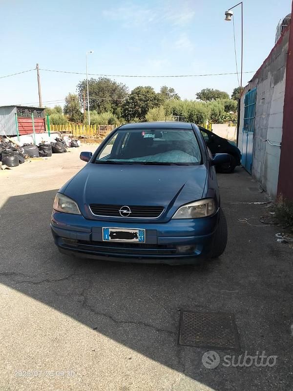 Blu Usata 2003 Opel Astra Tre volumi | 2500 € (Molto cara) - Immagine 1/4