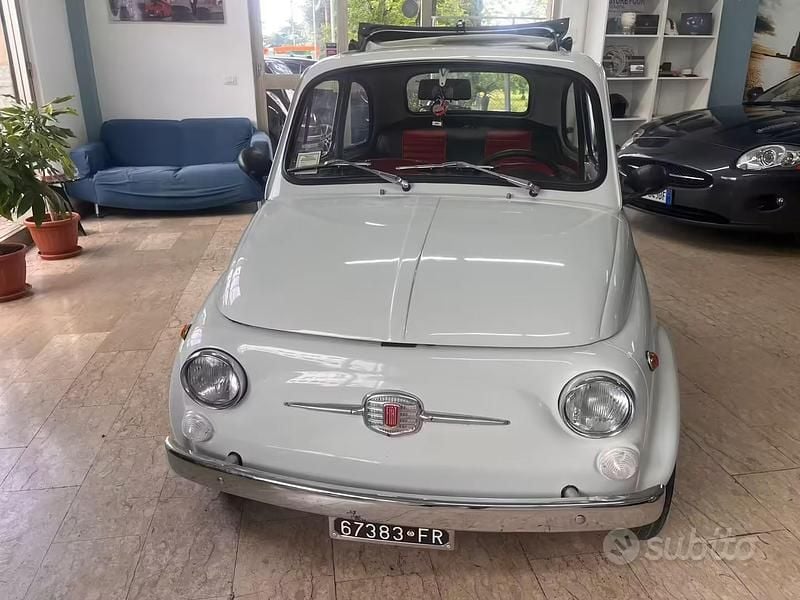 Usata Fiat 500 18 CV (13 kW) 1960 Utilitaria