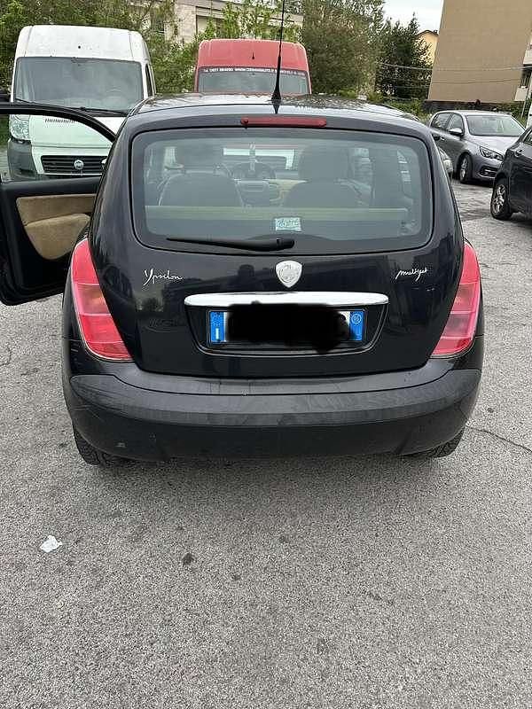 Usata Lancia Ypsilon 69 CV (50 kW) 2005 Utilitaria
