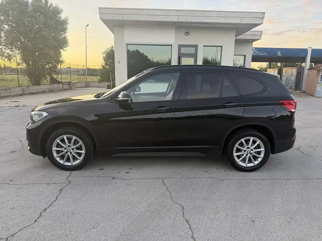 Usata BMW X1 116 CV (85 kW) 2021 Nero SUV