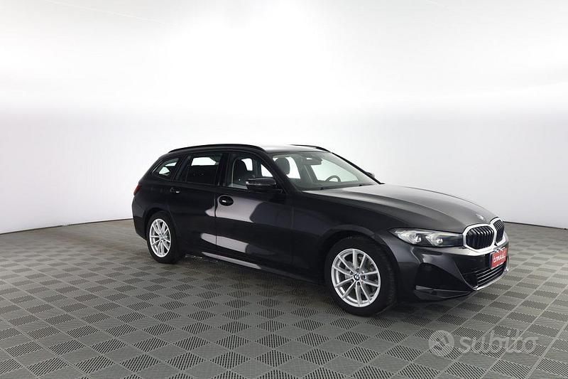 Usata BMW 320e Efficient Dynamics 190 CV (139 kW) 2023 Nero Station wagon