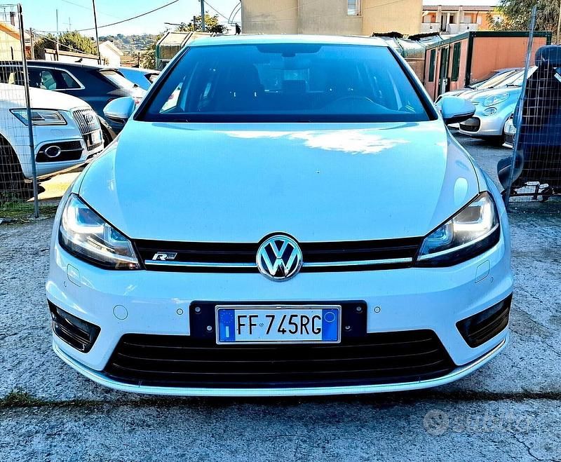 Bianco Usata 2016 VW Golf R-line Berlina | 11.899 € (Molto cara) - Immagine 1/4