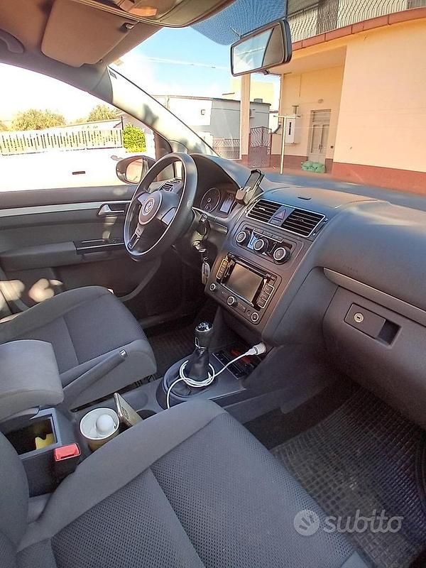 Usata VW Touran 102 CV (75 kW) 2015 Monovolume