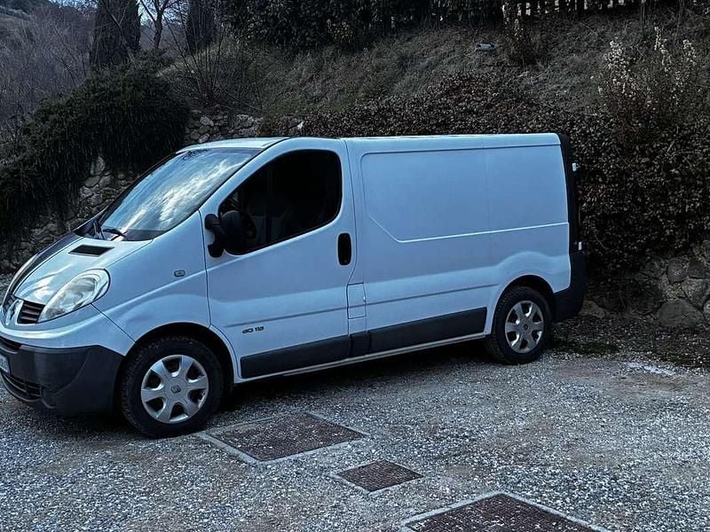 Usata Renault Trafic 114 CV (83 kW) 2011 Monovolume