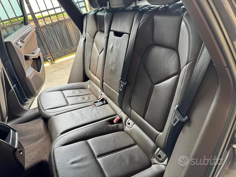 Usata Porsche Macan S 2015 Grigio SUV