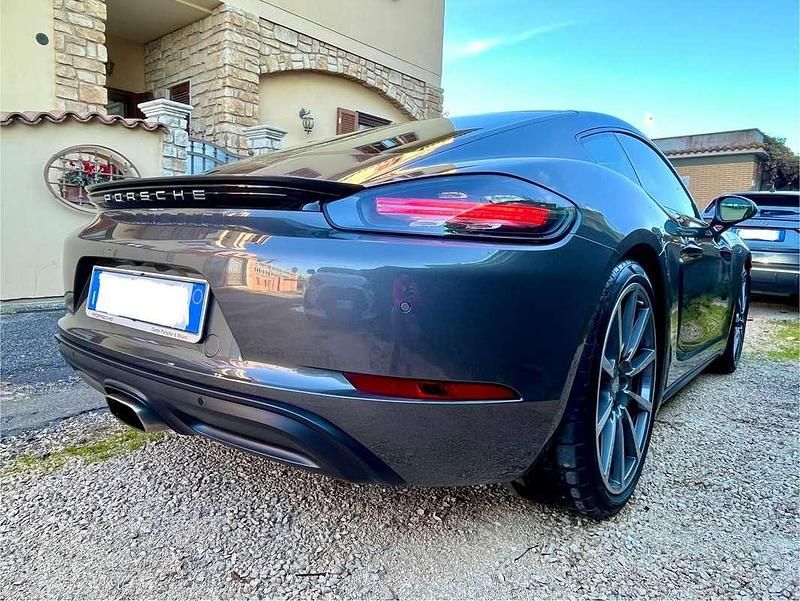 Usata Porsche 718 Cayman 299 CV (219 kW) 2018 Coupé