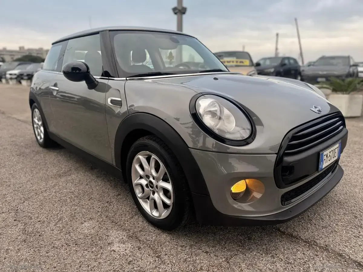 Usata Mini One D 88 CV (64 kW) 2017 Utilitaria