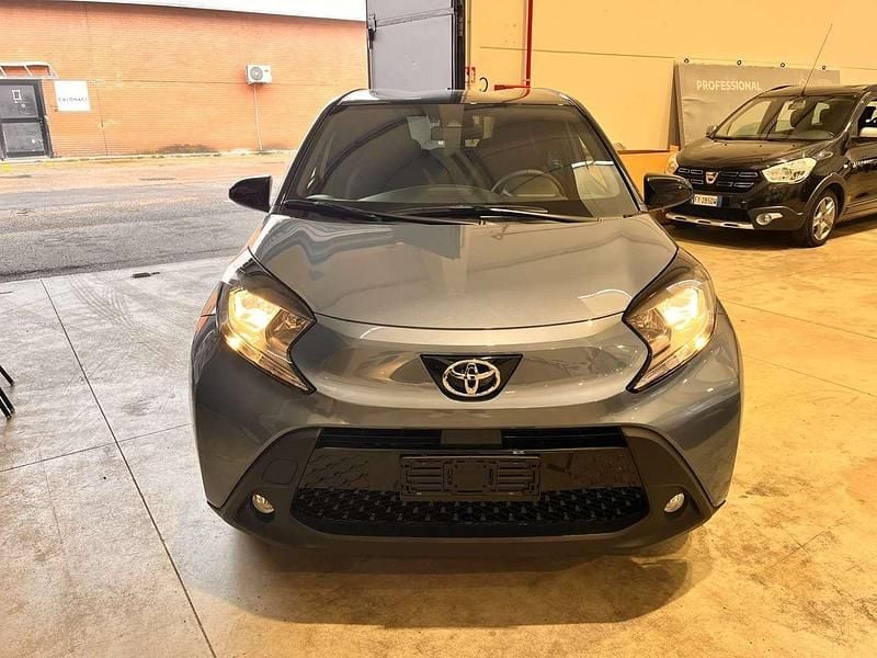 Nuova Toyota Aygo X Trend 72 CV (52 kW) 2025 Grigio SUV