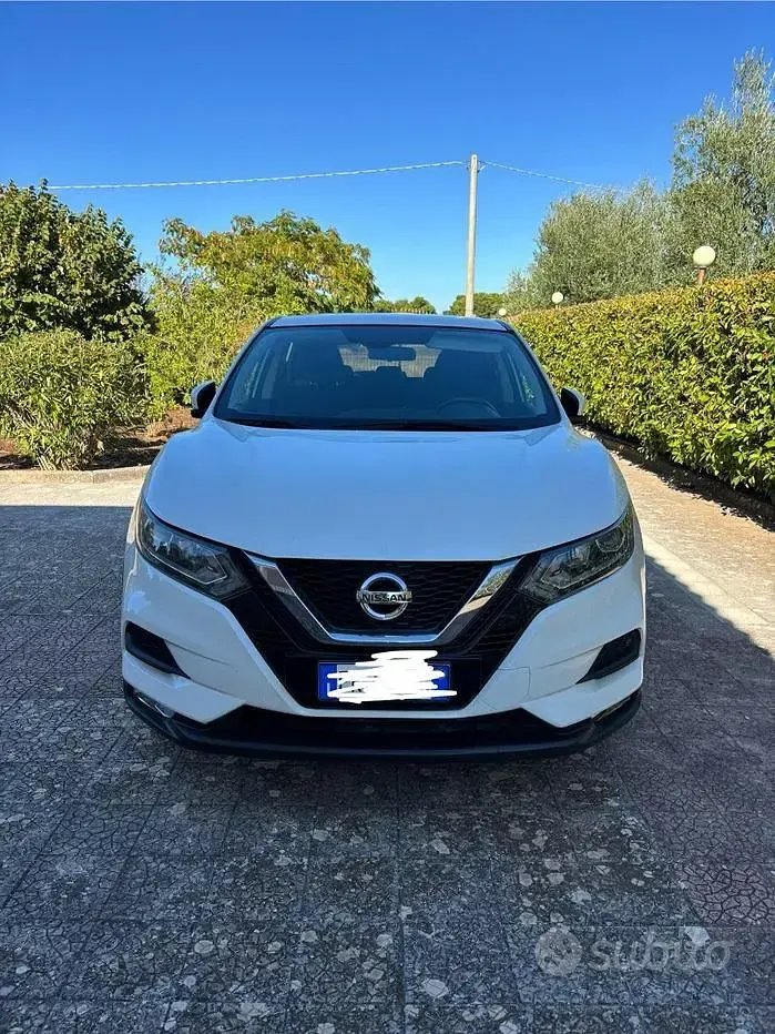 Usata Nissan Qashqai 131 CV (96 kW) 2018 Bianco SUV