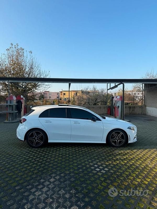 Usata Mercedes A200 163 CV (119 kW) 2018 Bianco Berlina