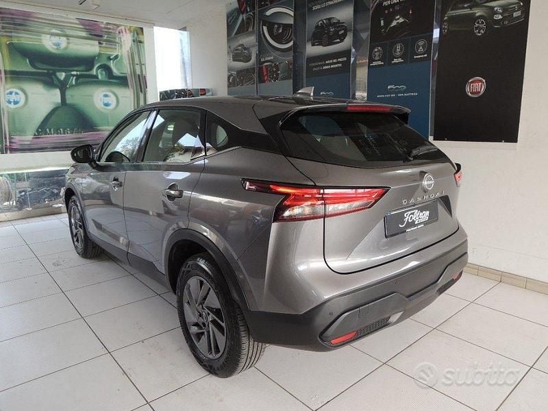 Usata Nissan Qashqai 158 CV (116 kW) 2023 Grigio SUV