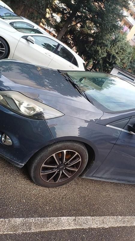Usata Ford Focus Titanium 116 CV (85 kW) 2011 Blu Station wagon