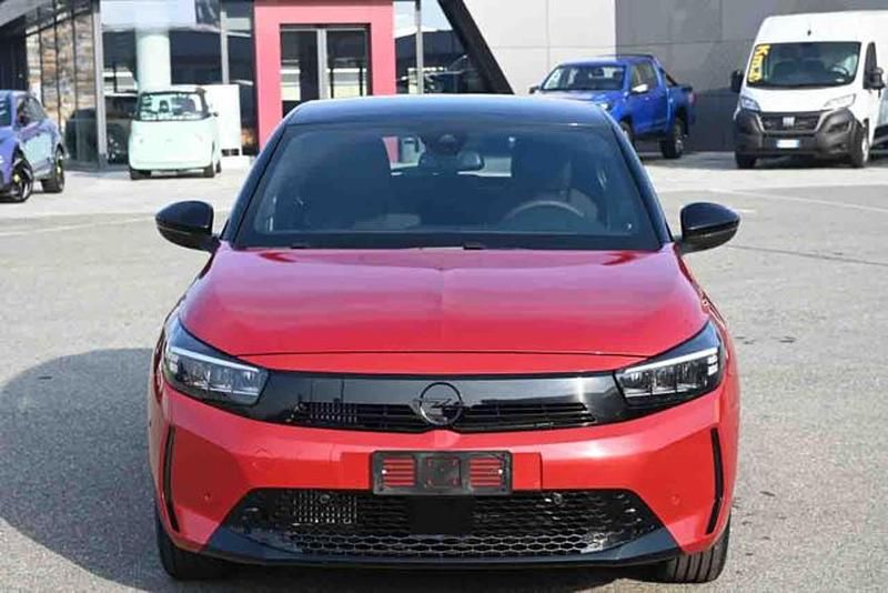 Usata Opel Corsa 101 CV (74 kW) 2025 Rosso Utilitaria