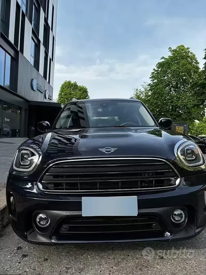 Usata Mini Countryman 136 CV (100 kW) 2022 Bluazzurro SUV