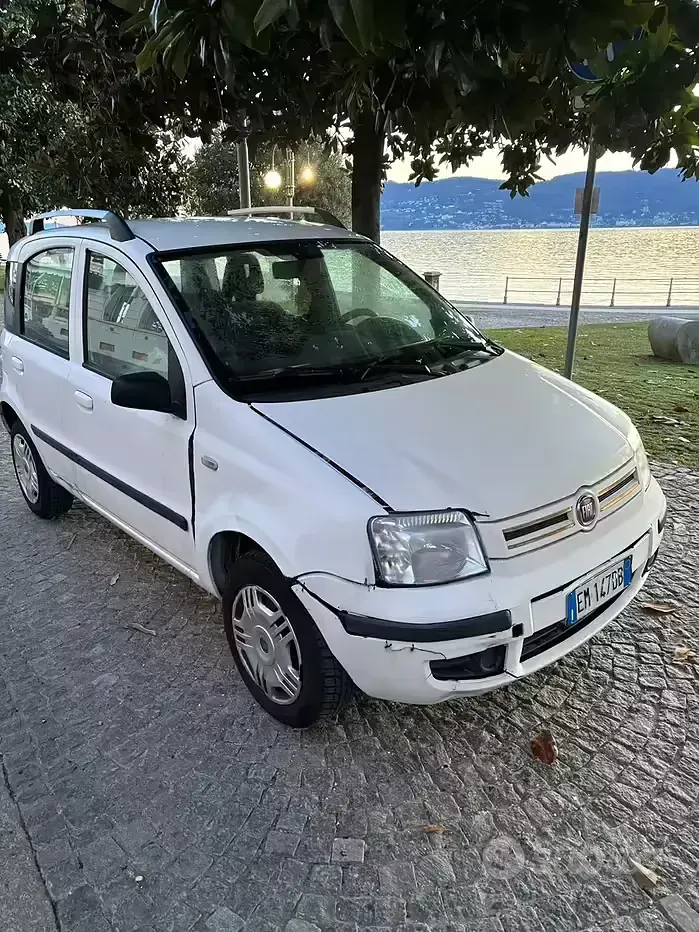Usata Fiat Panda 77 CV (56 kW) 2012 Bianco Utilitaria