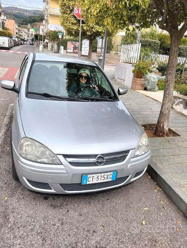 Usata Opel Corsa 2006 Utilitaria