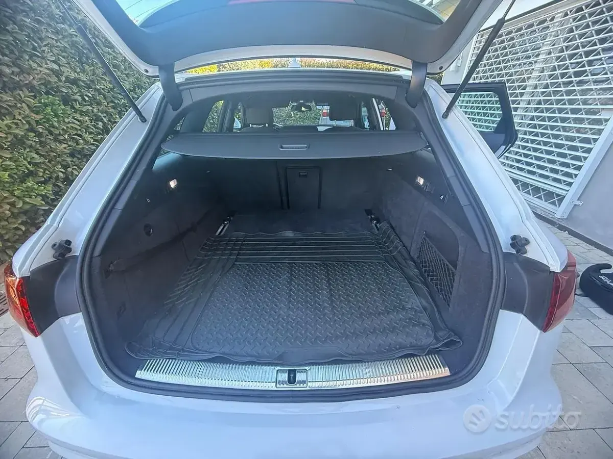 Usata Audi A6 190 CV (139 kW) 2018 Bianco Station wagon