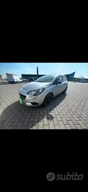 Usata Opel Corsa 75 CV (55 kW) 2018 Grigio Utilitaria