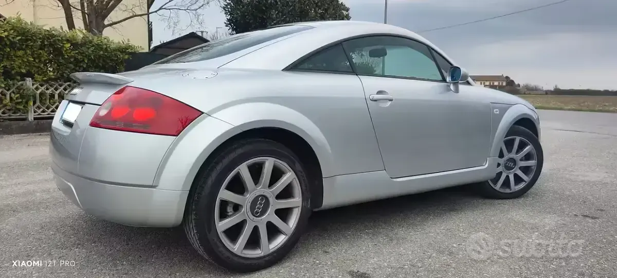 Usata Audi TT 179 CV (131 kW) 1999 Grigio Coupé