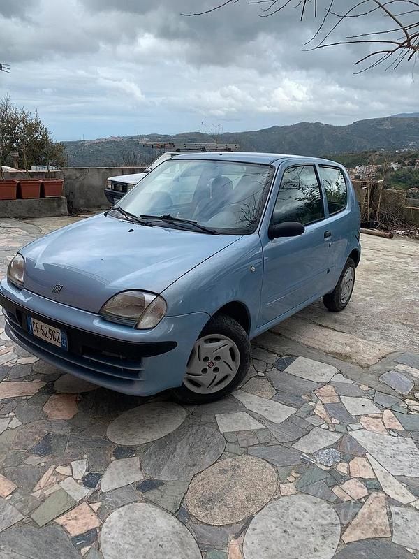 Usata Fiat 600 2003 Blu Utilitaria