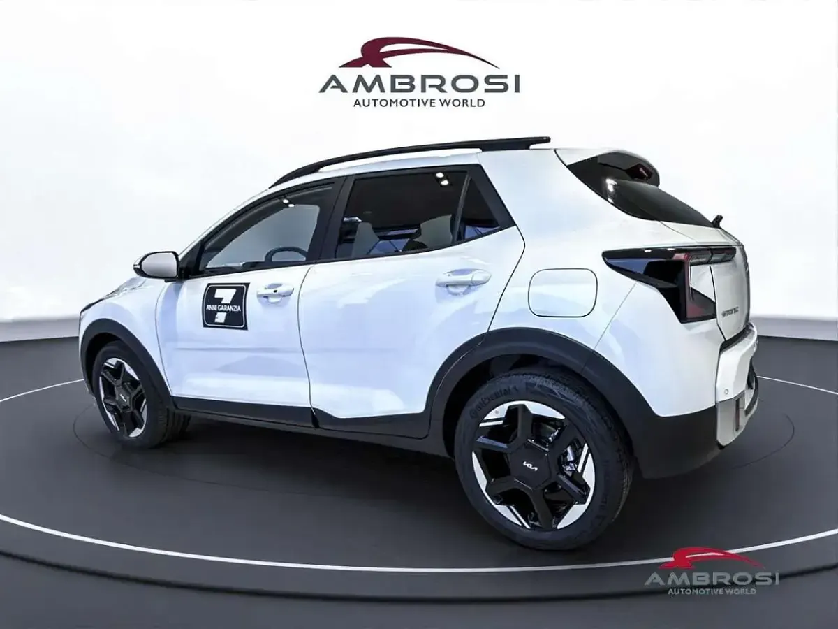 Nuova Kia Stonic Style 116 CV (85 kW) 2026 Bianco SUV
