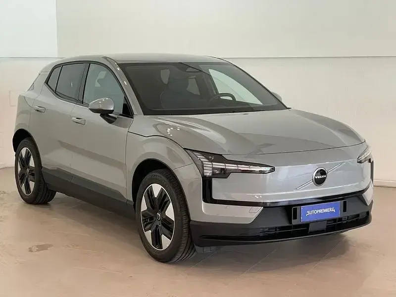Nuova Volvo EX30 Core 200 kW (272 CV) 2026 Grigio SUV
