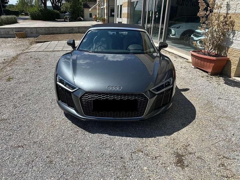 Usata Audi R8 Spyder 540 CV (397 kW) 2017 Titanio met. Cabrio