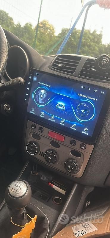 Usata 2003 Alfa Romeo 1900 Coupé | 2000 € - Immagine 1/4