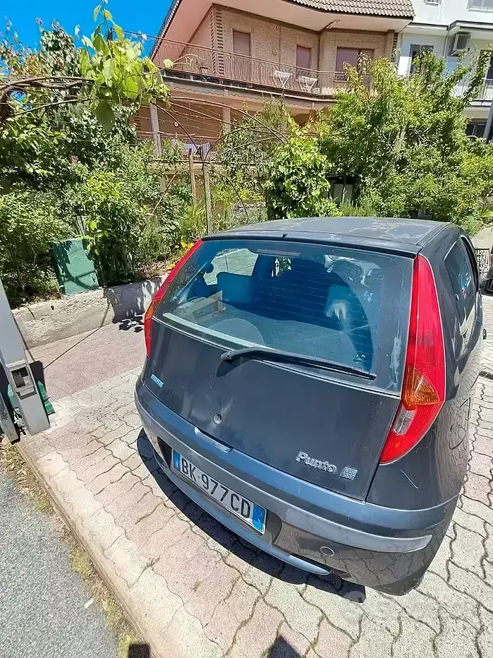 Brugt Fiat Punto 80 HK (58 kW) 2000 Grå Hatchback
