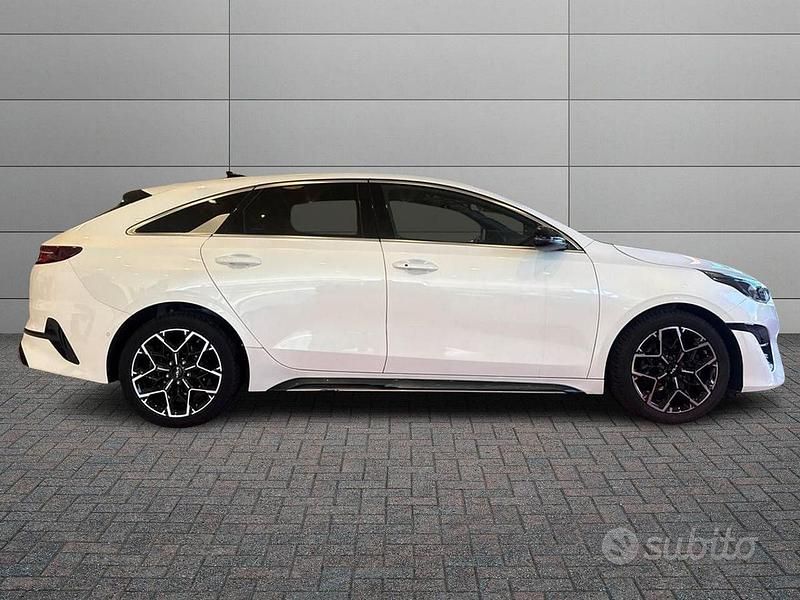 Usata Kia ProCeed GT-Line 160 CV (117 kW) 2023 Bianco Station wagon