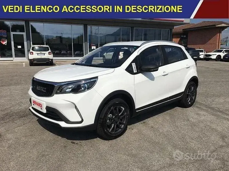 Nuova EMC QUATTRO 103 CV (75 kW) 2026 Bianco SUV