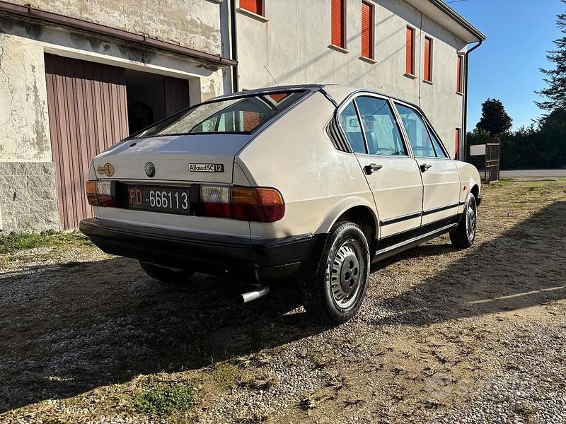 Usata Alfa Romeo Alfasud 68 CV (50 kW) 1982 Bianco Berlina