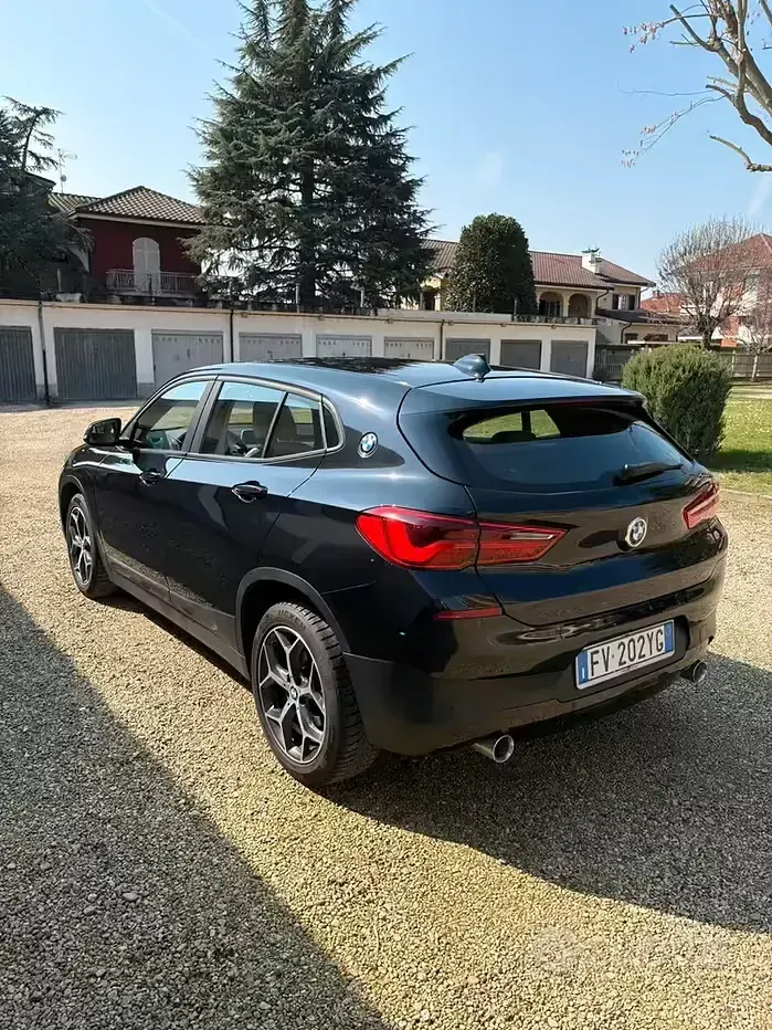 Usata BMW X2 150 CV (110 kW) 2019 Nero SUV