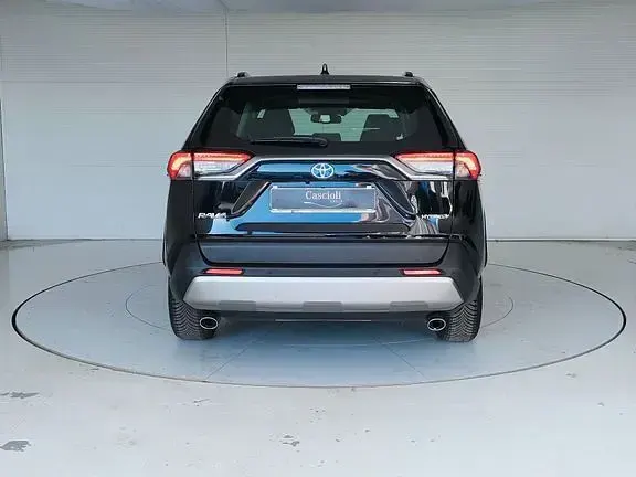 Usata Toyota RAV4 Hybrid Business Edition 218 CV (160 kW) 2022 Nero SUV