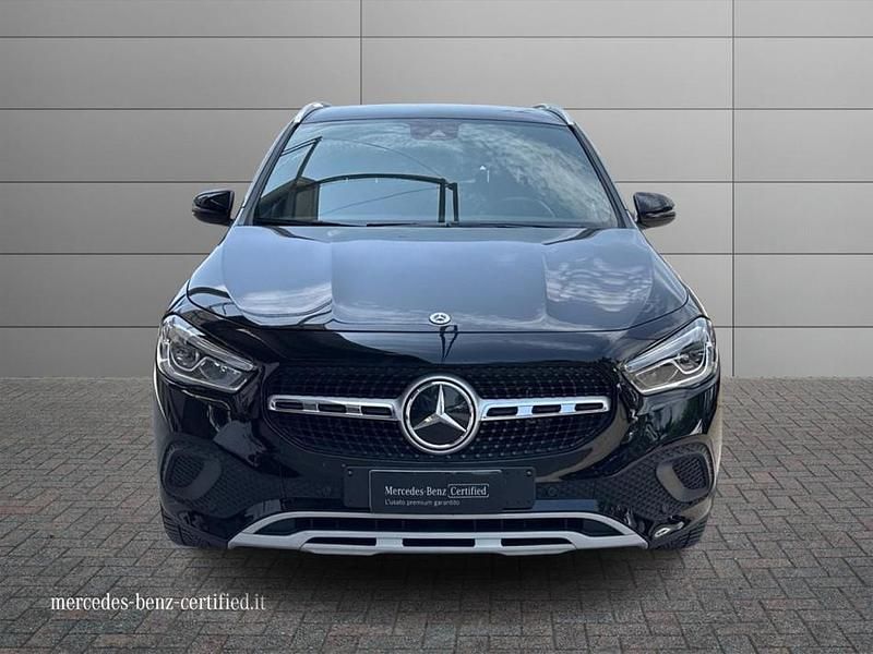 Usado Mercedes GLA250 AMG 160 CV (117 kW) 2022 Negro SUV