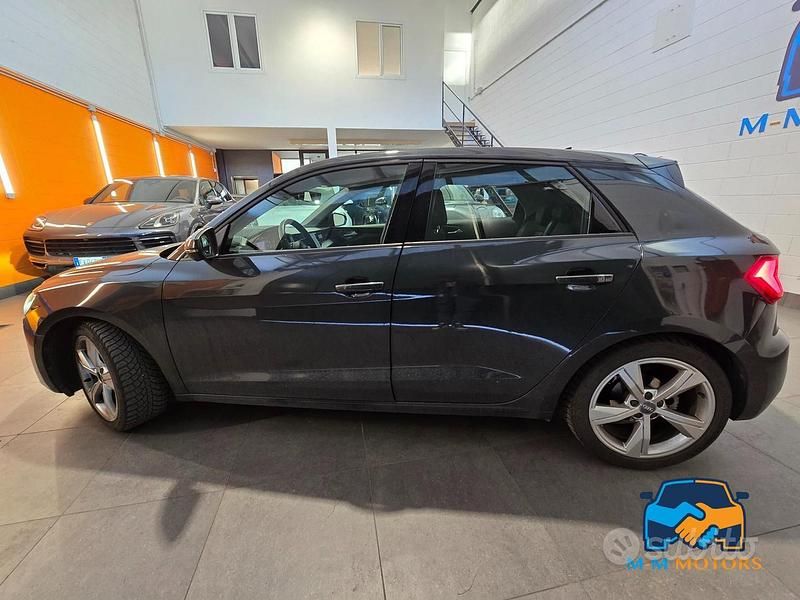 Usata Audi A1 Sportback Admired 116 CV (85 kW) 2019 Grigio Utilitaria